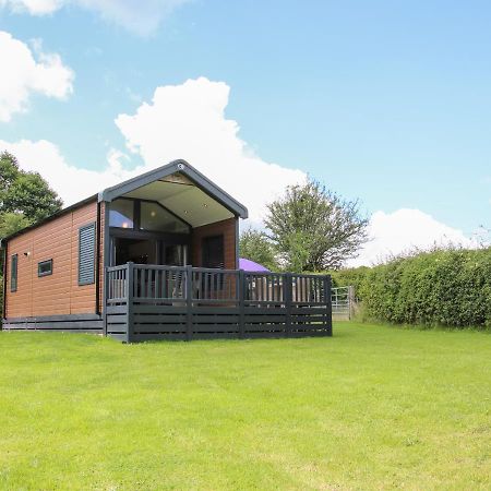Jacob'S Meadow Pod 2 Villa Шрусбъри Екстериор снимка