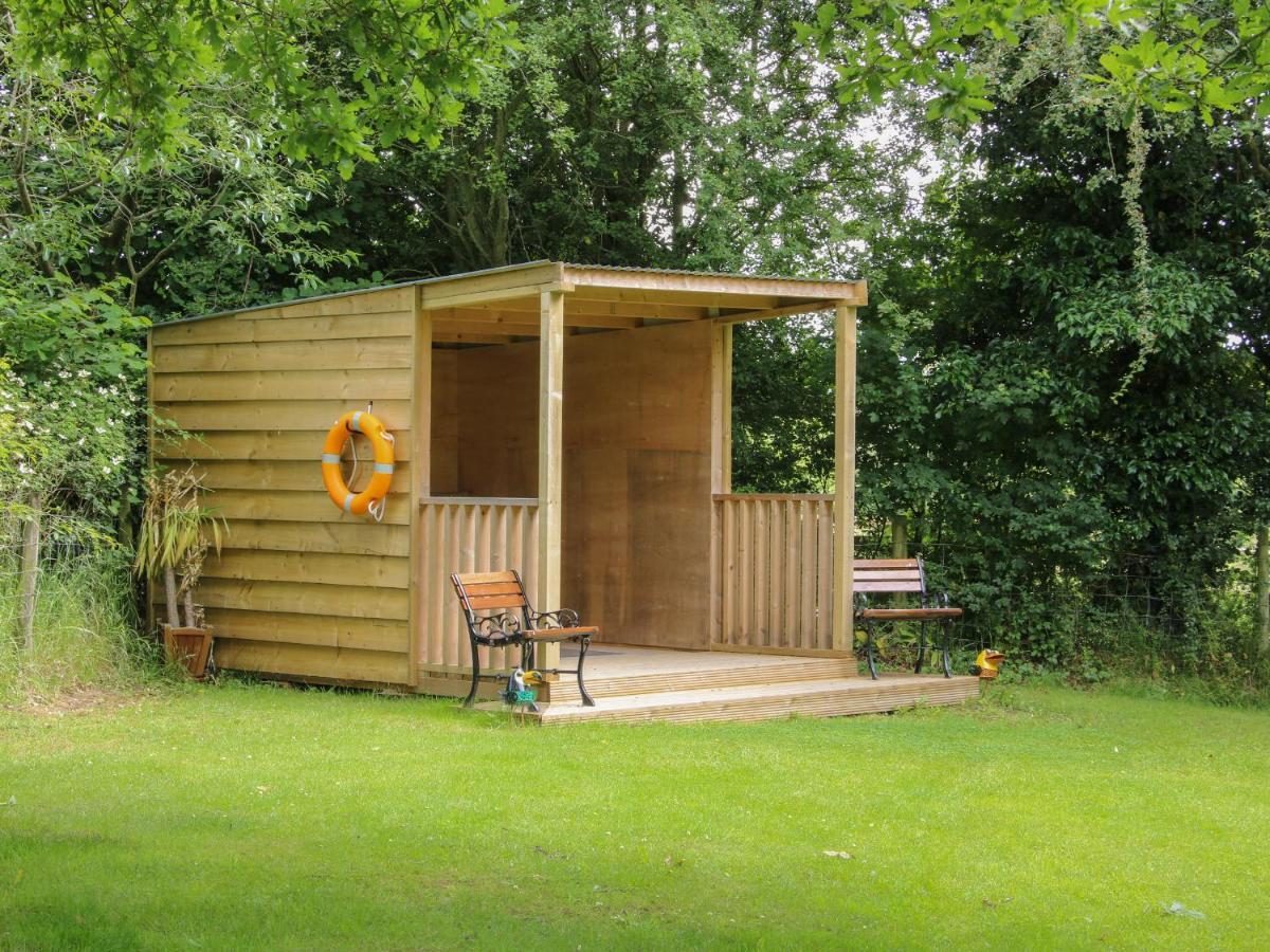 Jacob'S Meadow Pod 2 Villa Шрусбъри Екстериор снимка